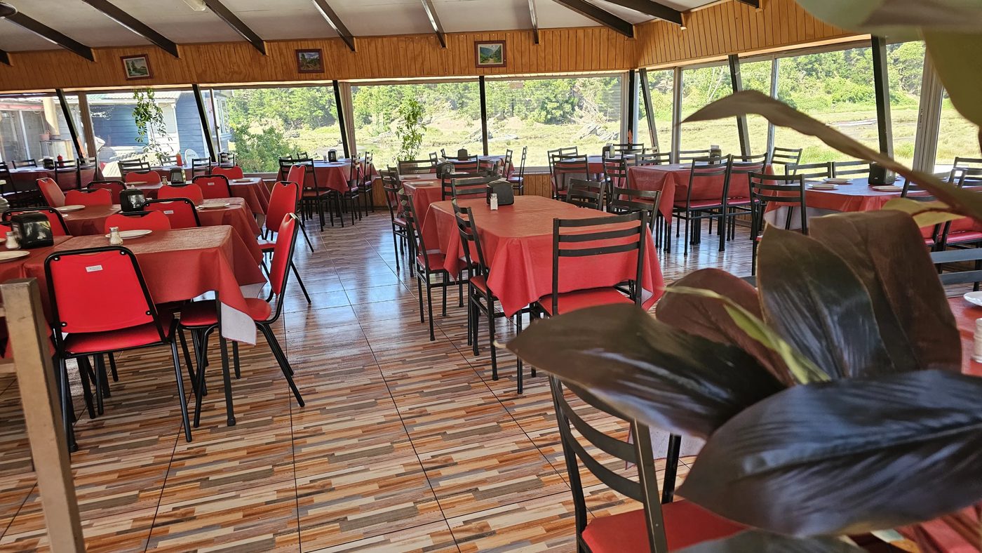 Comedor con vista al mar